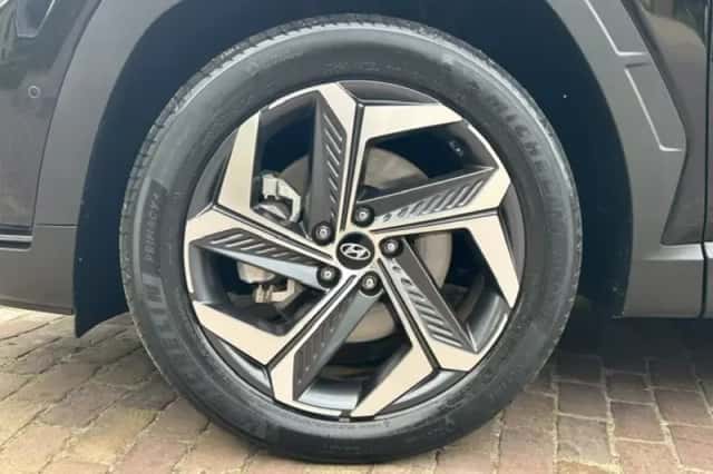 Hyundai Tucson (2022) thumbnail 5