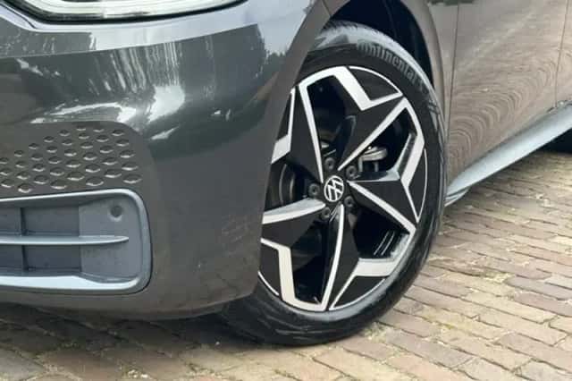 Volkswagen ID.3 (2020) thumbnail 3