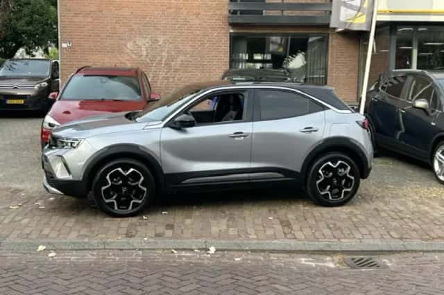 Opel Mokka (2021) thumbnail 4