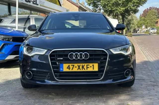 Audi A6 (2012) thumbnail 6