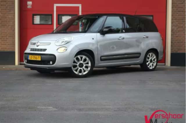Fiat 500L (2016) thumbnail 1