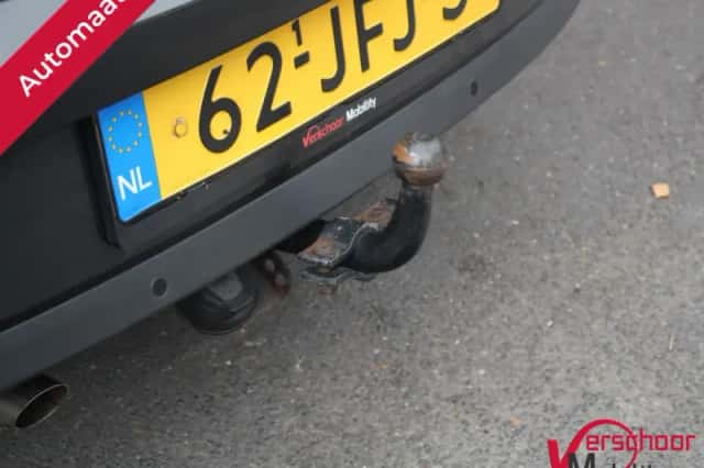 SEAT Ibiza (2009) thumbnail 5