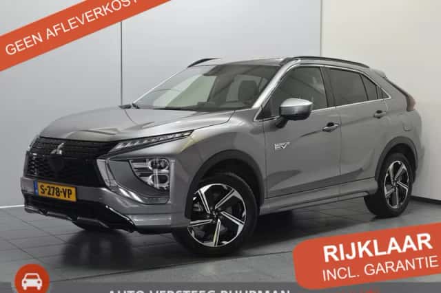 Mitsubishi Eclipse Cross (2023) thumbnail 1
