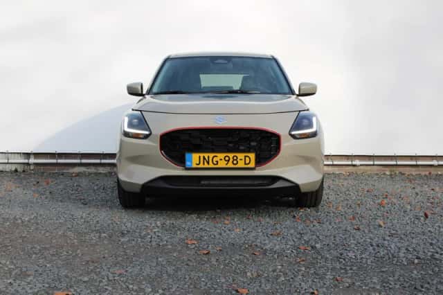 Suzuki Swift (2026) thumbnail 4