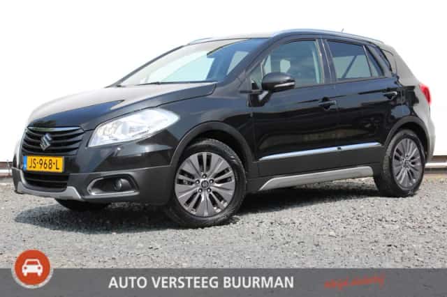 Suzuki SX4 S-Cross (2016) thumbnail 1