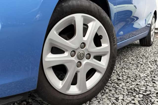 Opel Karl (2015) thumbnail 4