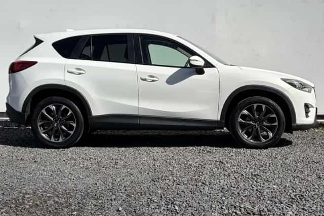 Mazda CX-5 (2016) thumbnail 5
