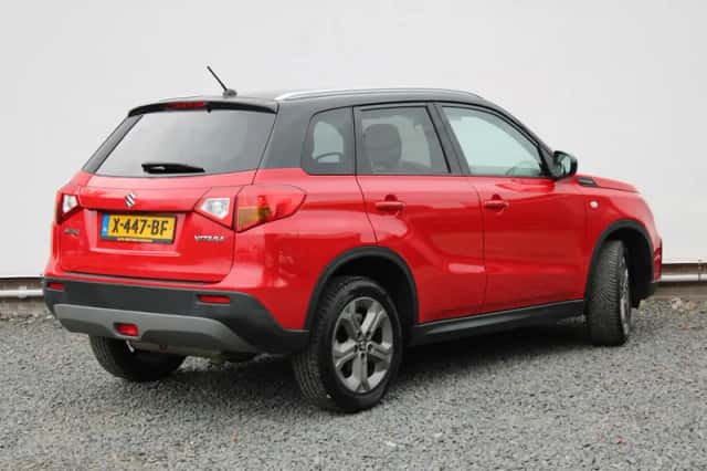 Suzuki Vitara (2018) thumbnail 4