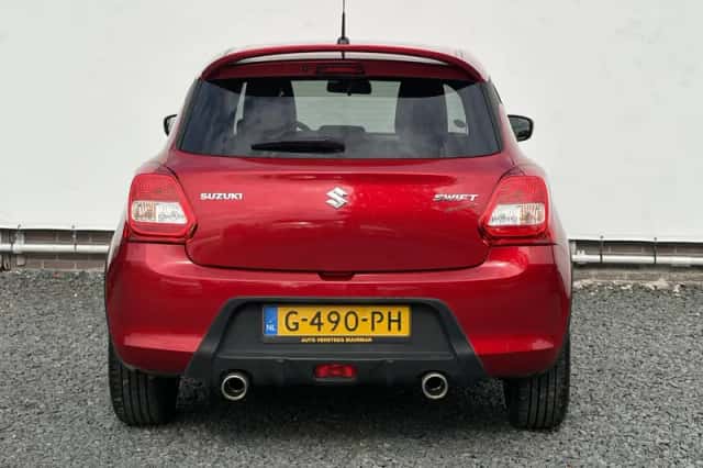 Suzuki Swift (2019) thumbnail 5