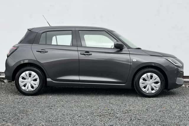 Suzuki Swift (2026) thumbnail 3