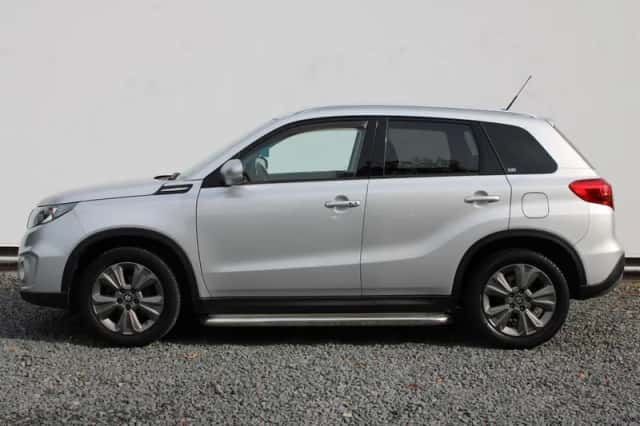 Suzuki Vitara (2019) thumbnail 3