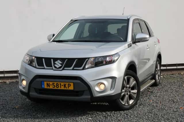 Suzuki Vitara (2019) thumbnail 5