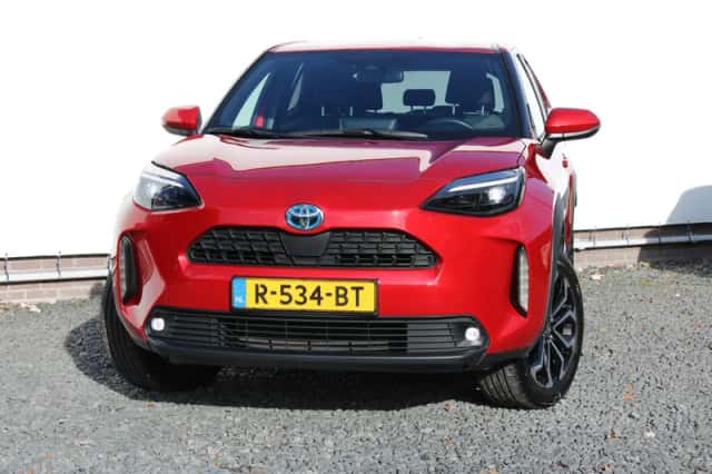 Toyota Yaris Cross (2022) thumbnail 4