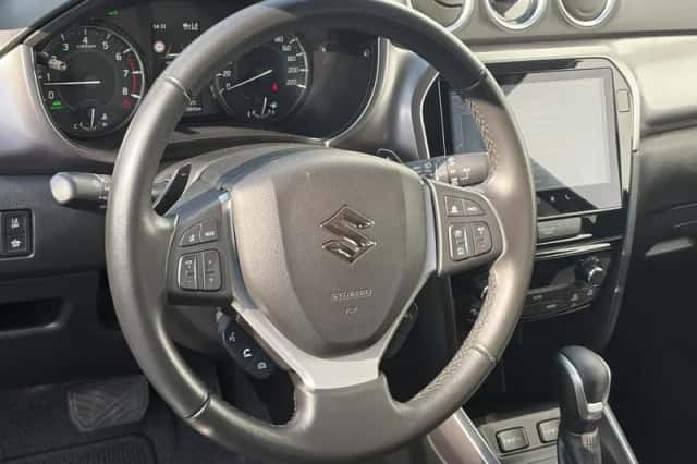 Suzuki Vitara (2024) thumbnail 4