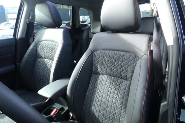 Suzuki Vitara (2026) thumbnail 3