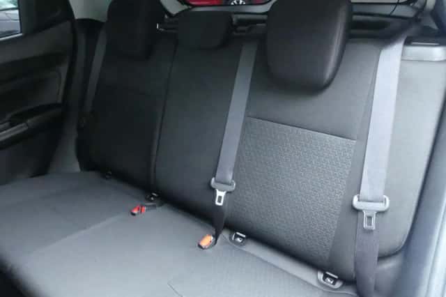 Suzuki Swift (2021) thumbnail 5