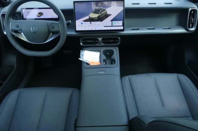 Leapmotor B05 (2026) thumbnail 5