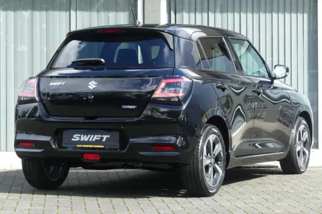 Suzuki Swift (2026) thumbnail 3