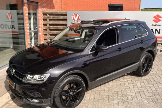 Volkswagen Tiguan (2020) thumbnail 2