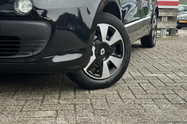 Renault Twingo (2015) thumbnail 4