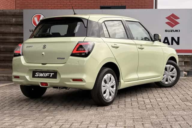 Suzuki Swift (2026) thumbnail 2