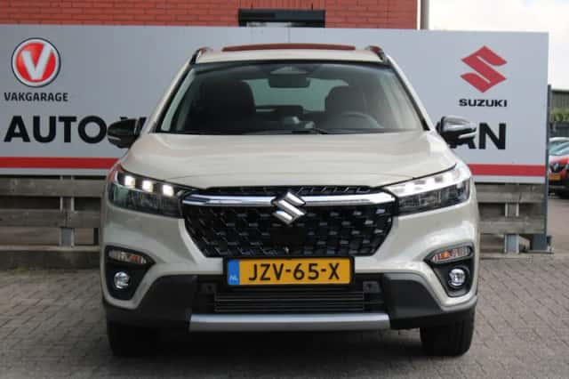 Suzuki S-Cross (2026) thumbnail 4