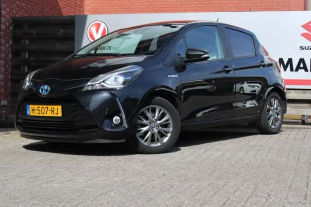 Toyota Yaris (2020) thumbnail 5