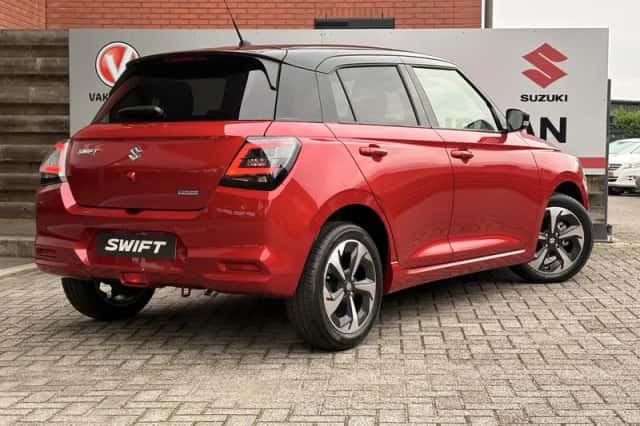 Suzuki Swift (2026) thumbnail 2