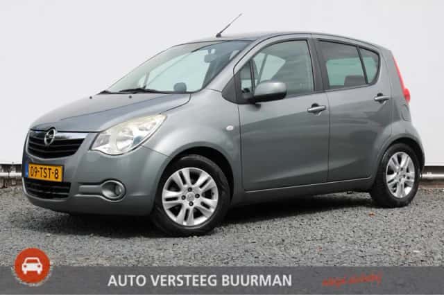 Opel Agila (2012) thumbnail 1