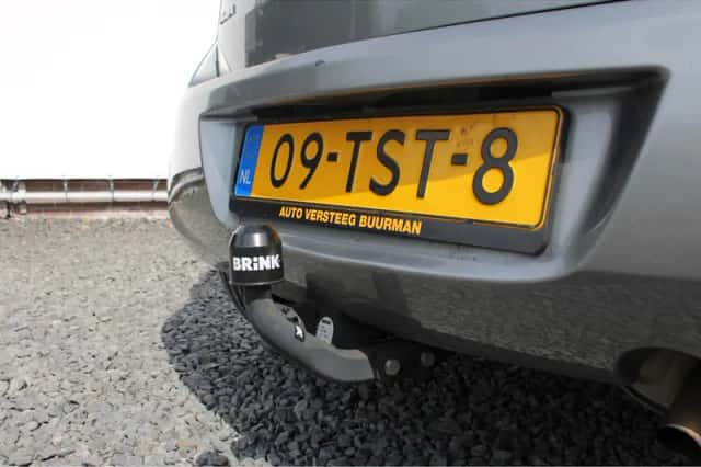 Opel Agila (2012) thumbnail 5