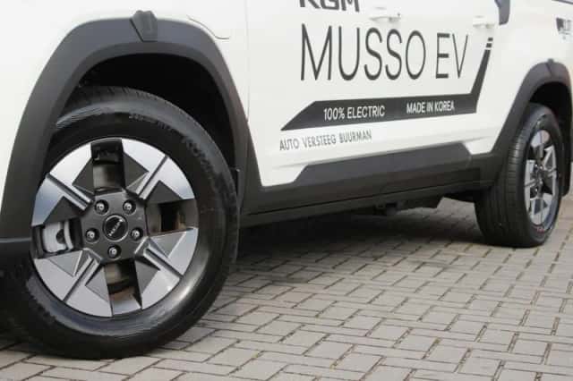 KGM Musso Ev (2026) thumbnail 2