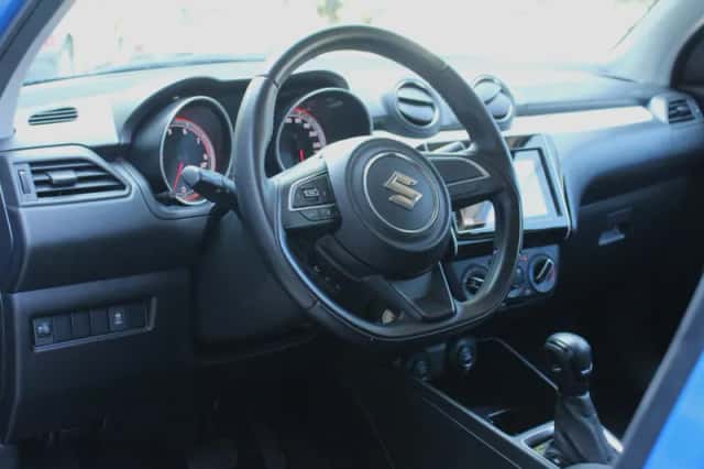 Suzuki Swift (2020) thumbnail 5
