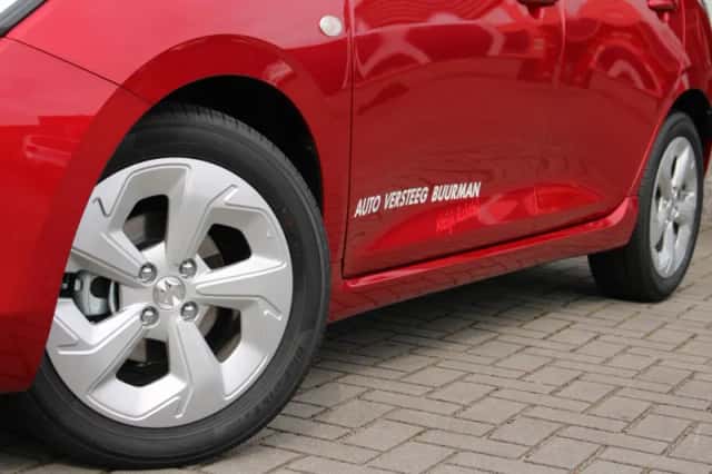 Suzuki Swift (2026) thumbnail 2