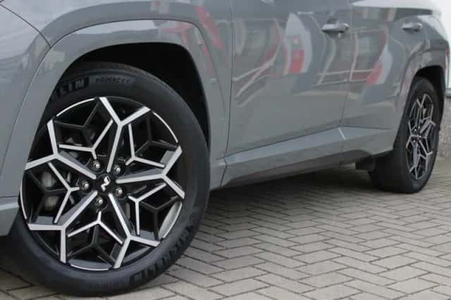 Hyundai Tucson (2023) thumbnail 2