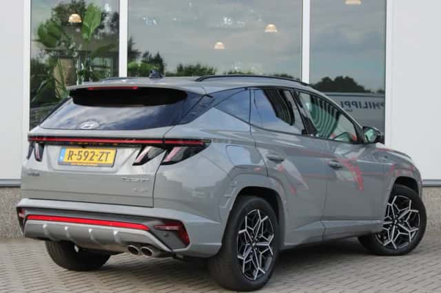 Hyundai Tucson (2023) thumbnail 3