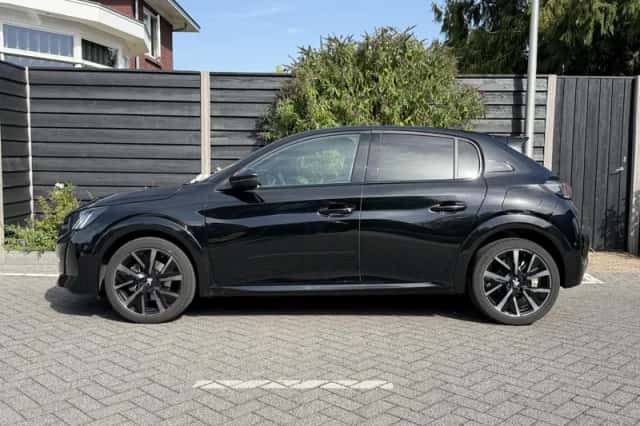 Peugeot 208 (2021) thumbnail 6