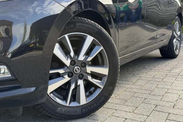 Nissan Micra (2018) thumbnail 2