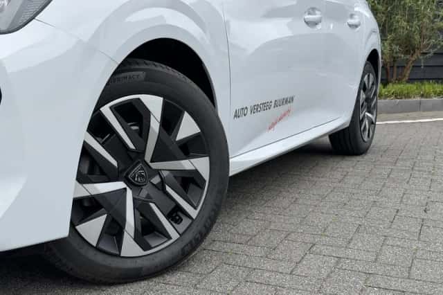 Peugeot 208 (2026) thumbnail 2