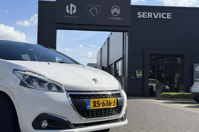 Peugeot 208 (2019) thumbnail 3