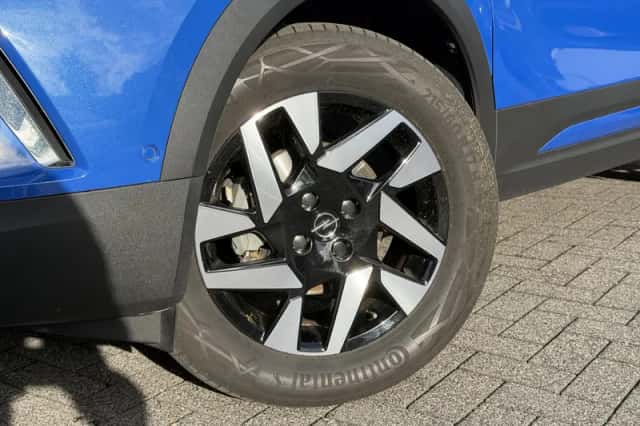 Opel Mokka (2022) thumbnail 2
