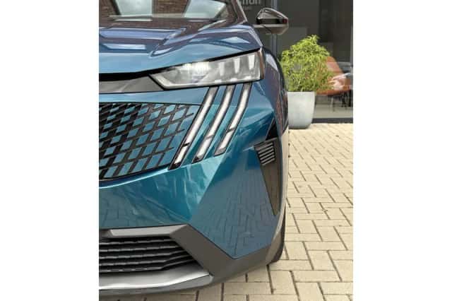 Peugeot 3008 (2025) thumbnail 4
