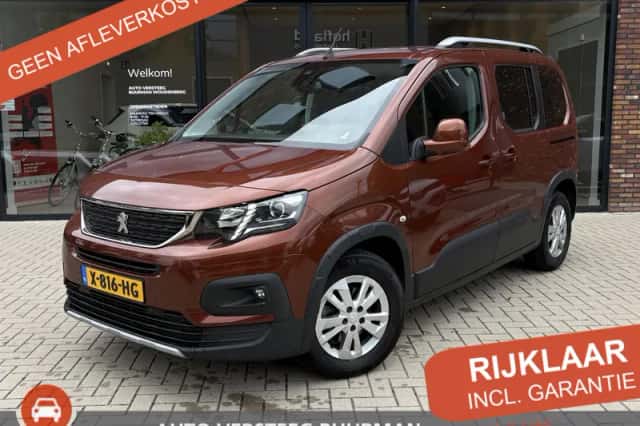 Peugeot Rifter (2021) thumbnail 1