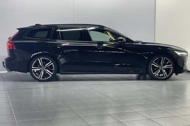 Volvo V60 (2020) thumbnail 3