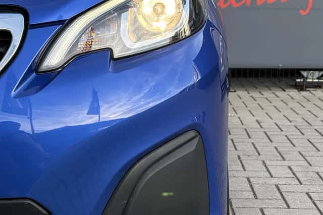 Peugeot 108 (2021) thumbnail 3