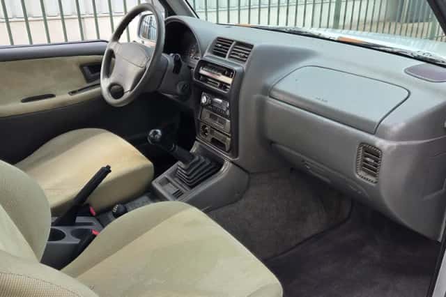 Suzuki Vitara (1997) thumbnail 6