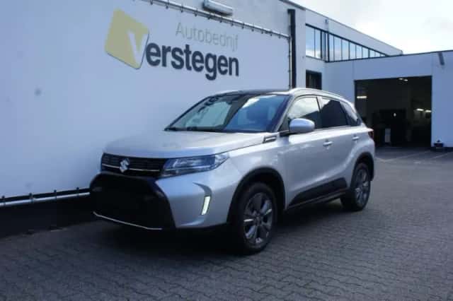 Suzuki Vitara (2025) thumbnail 4