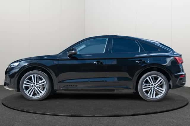 Audi Q5 (2021) thumbnail 6