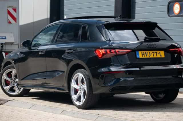 Audi A3 (2022) thumbnail 4