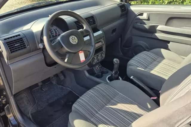 Volkswagen Fox (2005) thumbnail 4