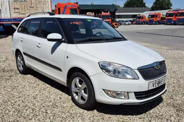 Škoda Fabia (2011) thumbnail 3